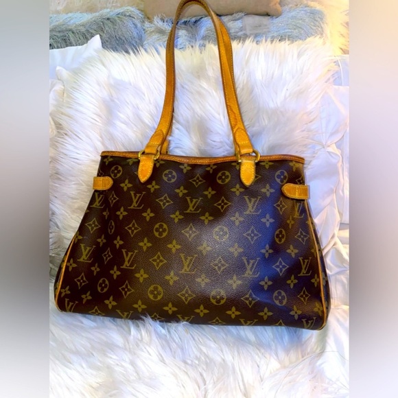 SOLD Louis Vuitton Batignolles Horizontal Monogram Bag, LV (KISS) Wallet - Picture 3 of 16